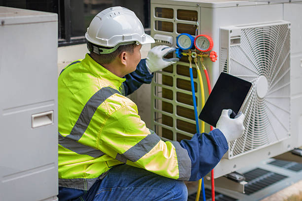 Professional Heat Pump Repair technician working in Indialantic, FL